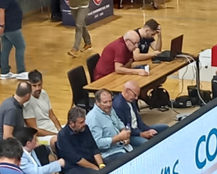 Στη Γλυφάδα ο Αγγελόπουλος για το τελευταίο φιλικό προετοιμασίας της ΑΕΚ