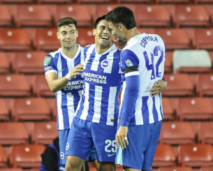 Mε Τζίμα βασικό και Γκόμεζ από άλλον πλανήτη, η Μπράιτον πανηγυρικά στην επόμενη φάση του Carabao Cup