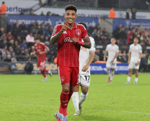 Παρολί με αουτσάιντερ στην Αγγλία στο 30.00!