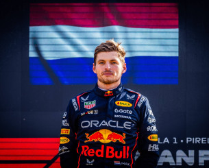 Φερστάπεν: «Το μονοθέσιο ήταν πολύ καλό - Θα προσπαθήσω να κερδίσω τους επόμενους αγώνες»