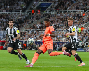 Αυστηρός, αλλά δίκαιος με τον Ράσφορντ ο Ρόι Κιν: «Μπορεί να γίνει παίκτης παγκόσμιας κλάσης»