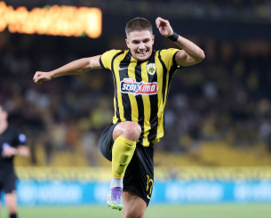 «Η Μπρέντφορντ εξετάζει τον Καλοσκάμη»