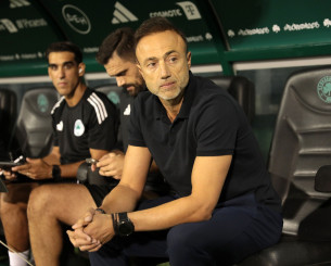 Κόντης: «Δεν μπορώ να το διανοηθώ ότι είχαν τόσες κράμπες οι παίκτες» (video)