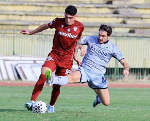 Την... πάτησε η κάκιστη ΑΕΛ από την Μαρκό με γκολ στις καθυστερήσεις