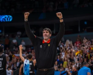 Πόσα κιλά έχει χάσει ο Μουμπρού εξαιτίας του προβλήματος υγείας που αντιμετωπίζει