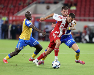 ΑΕΛ - Ολυμπιακός: Το κανάλι του αγώνα και όλο το πρόγραμμα της Super League