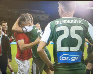 Πρώτα «αρπάχτηκαν», μετά αγκαλιάστηκαν Μεντιλίμπαρ και Τζούρισιτς (video)