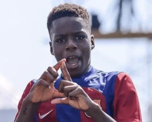 Νέος Γιαμάλ; Ναι, αυτός είναι ο  11χρονος Ντέστινι Ετζίοφορ με τα 145 γκολ σε 52 ματς (video)