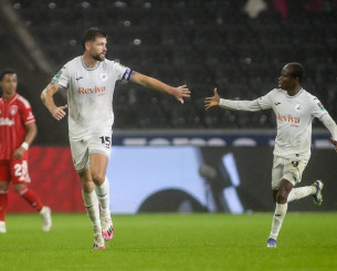 Ετσι έκανε την απίστευτη ανατροπή η Σουόνσι και απέκλεισε τη Νότιγχαμ του Ποστέκογλου (video)