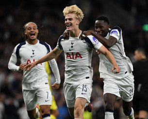 Μεσοβδόμαδο παρολί στο 30.00!