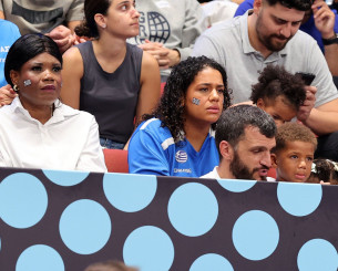 Η Μαράια, σύζυγος του Γιάννη Αντετοκούνμπο, για την επιλόχειο κατάθλιψη: «Έκρυβα τον πόνο...»