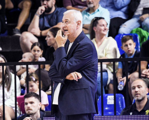 Αποθέωση για Σάκοτα και παίκτες στη Ρίγα μετά το «διπλό» της ΑΕΚ