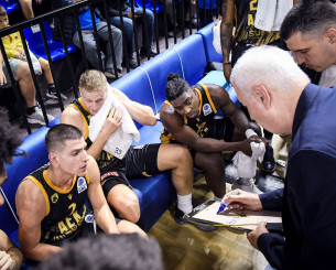 Ο Σάκοτα «έφτιαξε» την ψυχολογία της ΑΕΚ με λίγες λέξεις μετά το «διπλό» στη Ρόδο