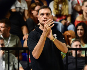 Μπαρτζώκας: «Δεν ήμασταν σοβαροί, αλλά κερδίσαμε τον τίτλο»