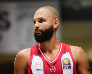 Φουρνιέ: «Θέλω να τελειώσω την καριέρα μου στον Ολυμπιακό»