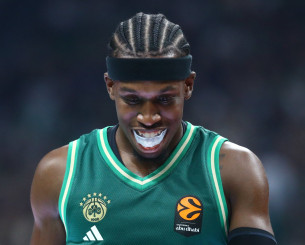 Ο Σορτς ήταν άποντος στο ντεμπούτο του με φανέλα του Παναθηναϊκού