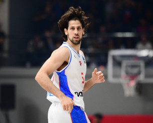 Λούντζης «on fire»: Η τρομερή εμφάνισή του στην πρώτη περίοδο κόντρα στην Τσέμνιτς