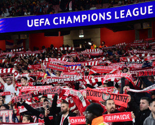 Έκαναν... νυχτερινή επιδρομή οι οπαδοί του Ολυμπιακού στο Άμστερνταμ (video)