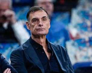 Ο Μπαρτζώκας ενοχλήθηκε με ερώτηση Ισπανού δημοσιογράφου: «Τους... ευρωπαίους γίγαντες τους κερδίσαμε πέντε στις έξι φορές»