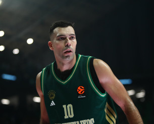 Ο Σλούκας φώναξε «παρών» ανεξαρτήτως αποτελέσματος - Η εμφάνισή του κόντρα στην Μπαρτσελόνα