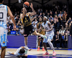 Με συνταγή... Ρόδου η ΑΕΚ στην πρεμιέρα του BCL κόντρα στη Ρίγα