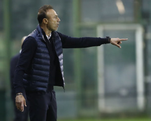 Κόντης: «Ανοίγουμε το rotation για να ενεργοποιηθούν όλοι οι παίκτες - Κάποιοι έχουν μείνει πίσω»