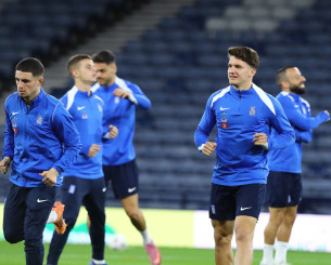 Προπονήθηκε στη Σκωτία η Εθνική - Το απόγευμα αναχωρεί για Δανία