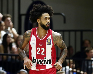 Ο Ντόρσεϊ αναγεννήθηκε και ανεβάζει επίπεδο τον Ολυμπιακό