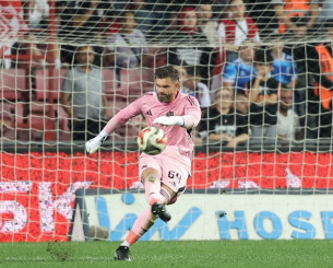 Ανησυχία στον Παναθηναϊκό, επέστρεψε στην Αθήνα με τραυματισμό στη μέση ο Ντραγκόφσκι