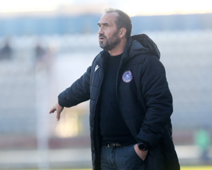 Ο Φάνης Γκέκας επιστρέφει σε πάγκο ελληνικής ομάδας