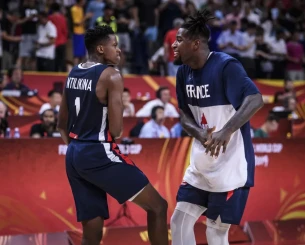 Το μήνυμα του Λεσόρ στον Νιλικίνα: «Σωστή πόλη, λάθος χρώμα»