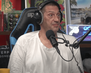 «Είμαι πιο κοντά στον Θεό» - Πρώην προπονητής του Ολυμπιακού ζει απομονωμένος στην εξοχή, χωρίς τηλεόραση