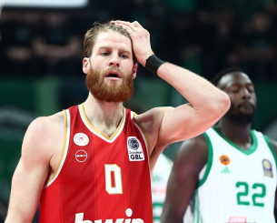 Νέο πρόβλημα στον Ολυμπιακό: Εκτός ο Γουόκαπ - Χάνει Παναθηναϊκό