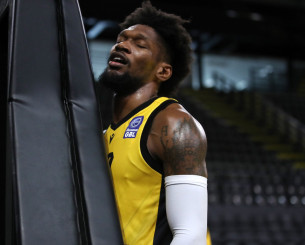 Ο Κρις Σίλβα στο Athletiko: «Η ΑΕΚ είναι ανθεκτική, γινόμαστε καλύτεροι»