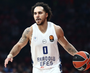 Η Εφές κέρδισε την Καρσίγιακα και ετοιμάζεται για το μεγάλο ντέρμπι κόντρα στην Φενέρμπαχτσε