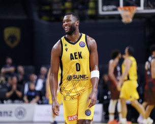 Ο ΡαϊΚουάν Γκρέι στο Athletiko: «Προτιμώ τον τίτλο του BCL με την ΑΕΚ, παρά το βραβείο του MVP»