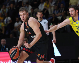 Το καλάθι του Βεζένκοφ που «ξέρανε» τη Μακάμπι (video)