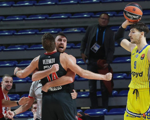 Οικογενειακή υπόθεση Μιλουτίνοφ: Η βραδιά καριέρας για τον Σέρβο του Ολυμπιακού στο Βελιγράδι