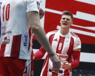 Καταιγιστικός ο Ολυμπιακός με 3-0 σετ κόντρα στη Νάπρεντακ στην πρεμιέρα του CEV Champions League