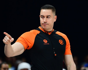 Οι διαιτητές του Ολυμπιακός - Φενέρμπαχτσε