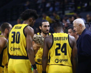 Η 12αδα της ΑΕΚ κόντρα στην Καρδίτσα με στόχο το 3Χ3