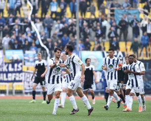 Με ανατροπή ο Ηρακλής λύγισε τον ΠΑΟΚ Β' στο Καυτανζόγλειο