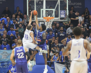 Η Μύκονος άντεξε στην πίεση του Ηρακλή, «άλωσε» το Ιβανώφειο και πήρε την πρώτη της νίκη