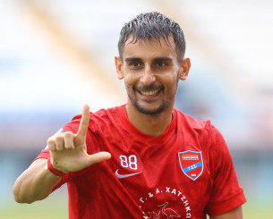 Συνεχίζει ακάθεκτος προς την κορυφή ο Πανιώνιος μετά τη νίκη κόντρα στο Αιγάλεω