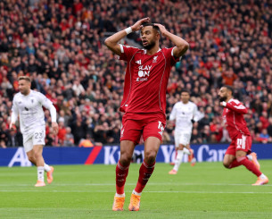 Το hat-trick... δοκαριών του Χάκπο κόντρα στην Γιουνάιτεντ (video)