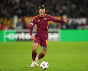 «Πιθανή η πρόωρη επιστροφή του Τσιμίκα στη Λίβερπουλ»