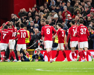 Νικηφόρο ντεμπούτο για τον Σον Ντάις με τη Νότιγχαμ - Μεγάλο «διπλό» της Βικτόρια Πλζεν κόντρα στη Ρόμα