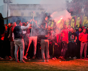 Το ματς που βάφτηκε με αίμα και συγκλόνισε τον πλανήτη με 74 νεκρούς και 11 θανατικές ποινές (video)