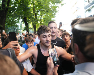 Διάσημος influencer αθλητής βγάζει ελληνικό διαβατήριο και ψάχνει ομάδα στην Ελλάδα