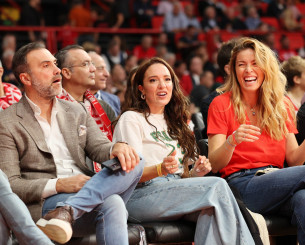 Η Καλομοίρα στο ΣΕΦ για τον Ολυμπιακό